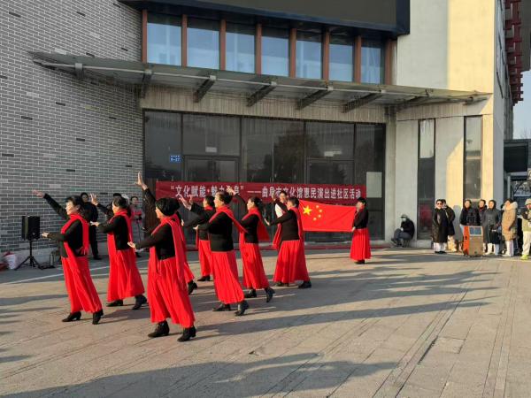 ���Ļ����� �������������Ļ��ݻ����ݳ��ڰ�վ��ů��������