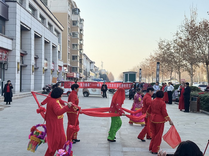 ���Ļ����� �������������Ļ��ݻ����ݳ���11վ�߽���̳����